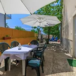 Διαμέρισμα Ksenija *