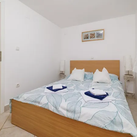 Apartment Ksenija *